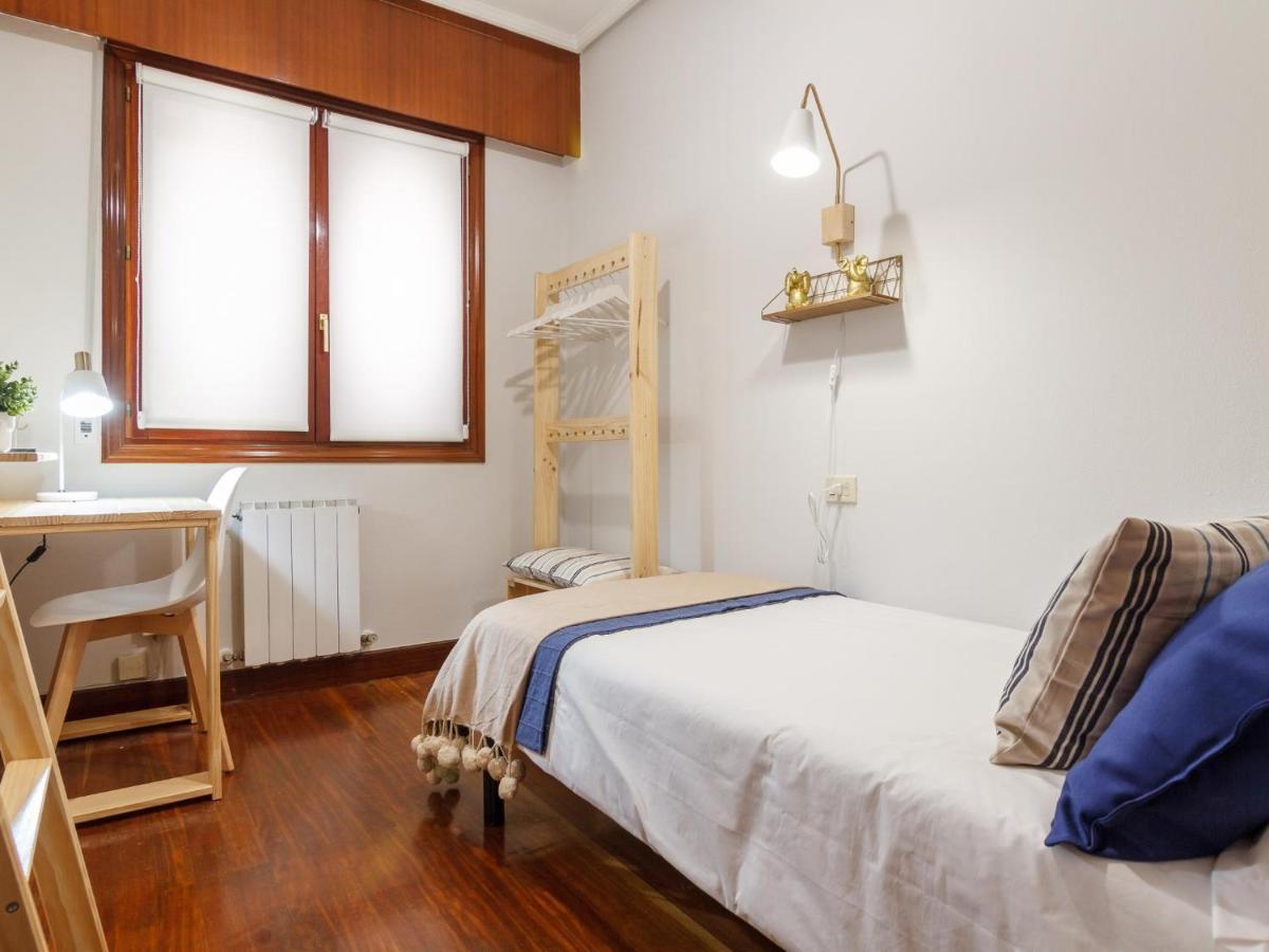 Amplio Y Recien Reformado En Indautxu Apartment Bilbao Exterior photo